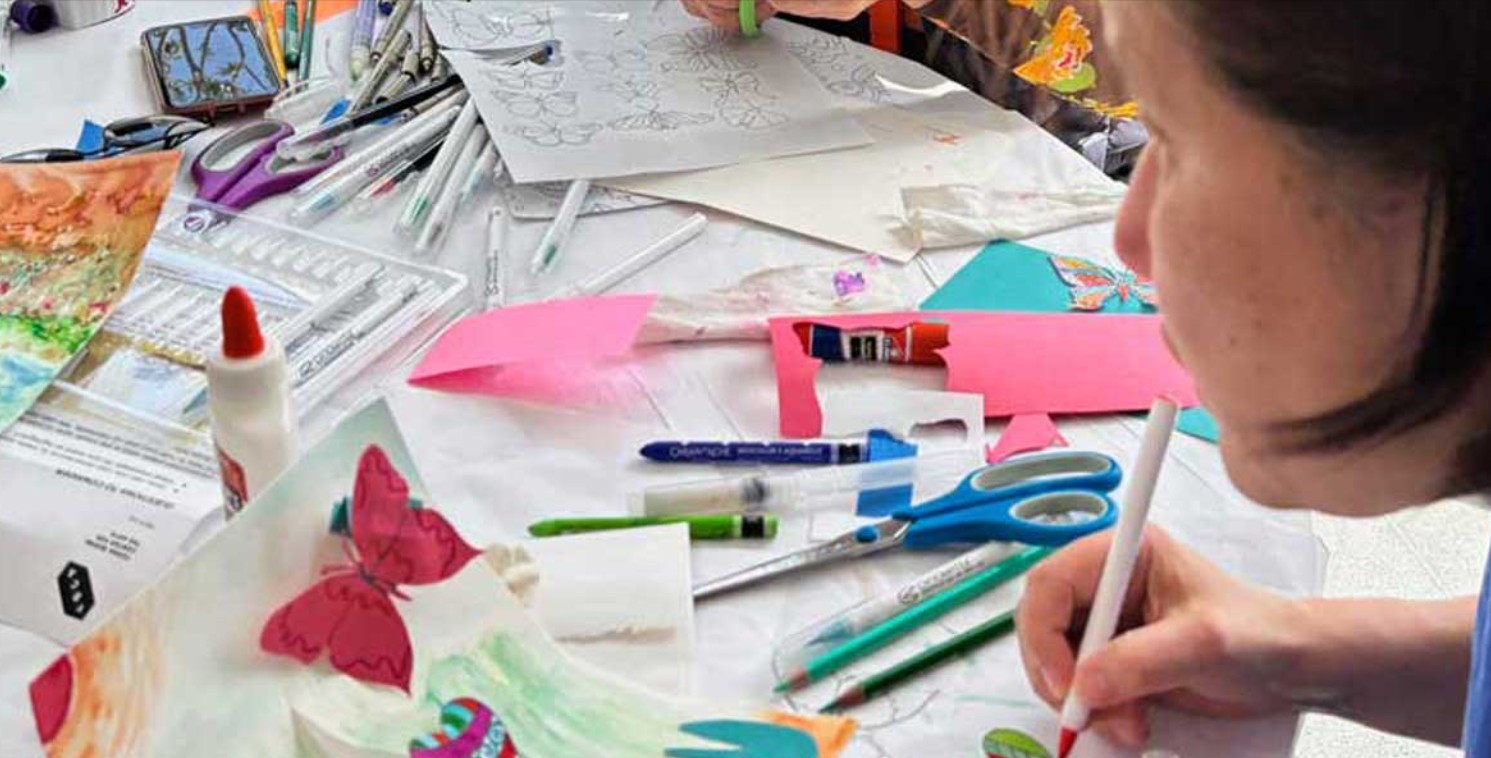 Free Art Workshop: 3D Paper Flowers