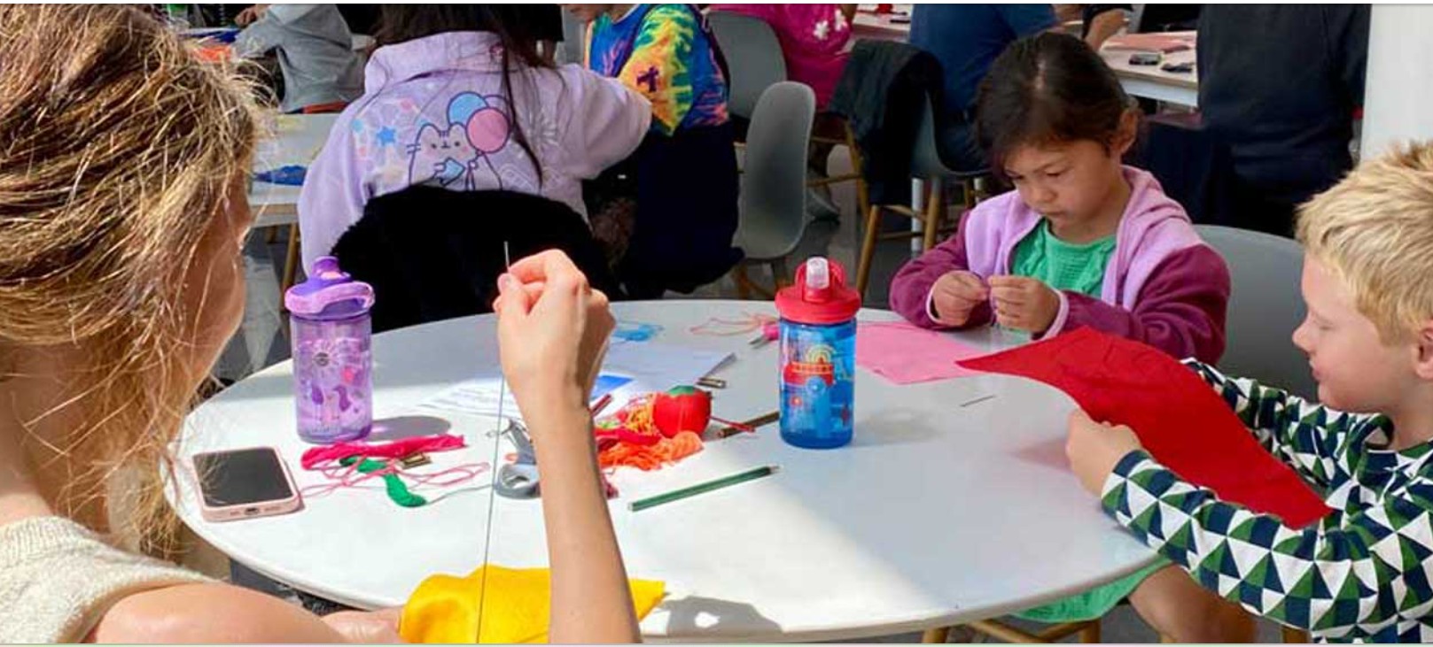 Free Flower Embroidery Art Workshop