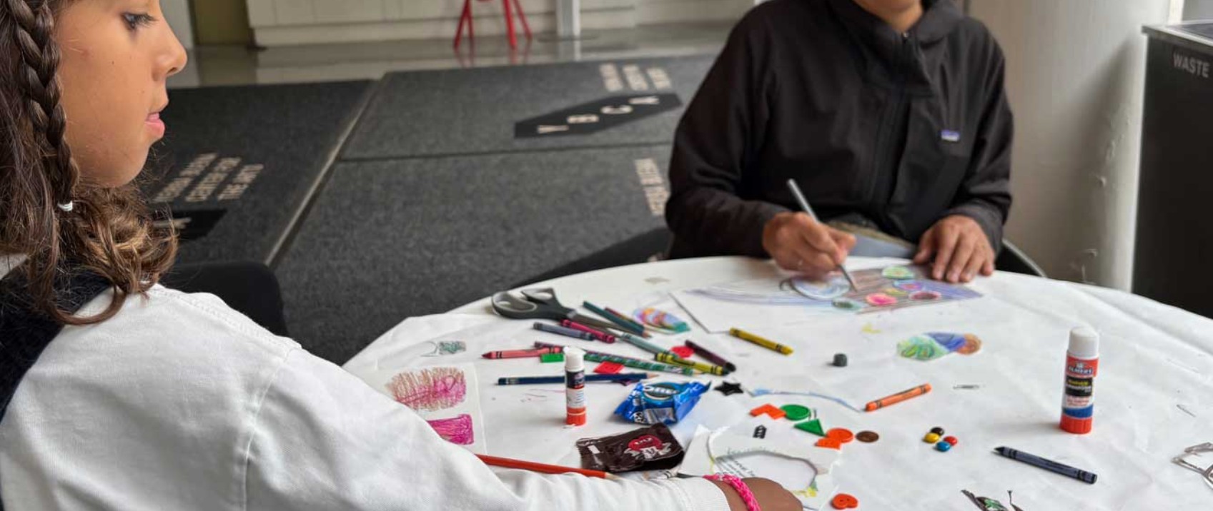 Free Art Workshop: Simple Image Transfers with Graphite and Oil Pastels